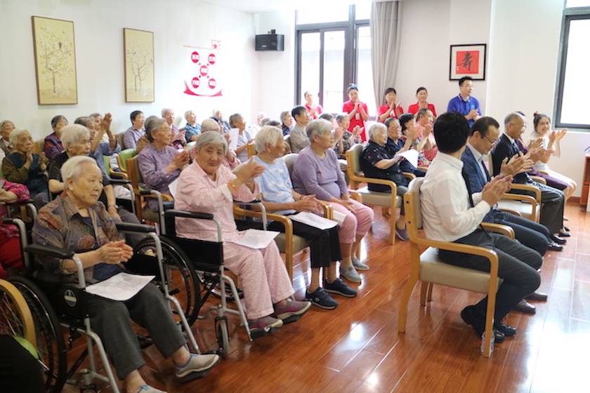 球盟会乐器爱心捐赠行动——将琴声带进和养临汾养护院